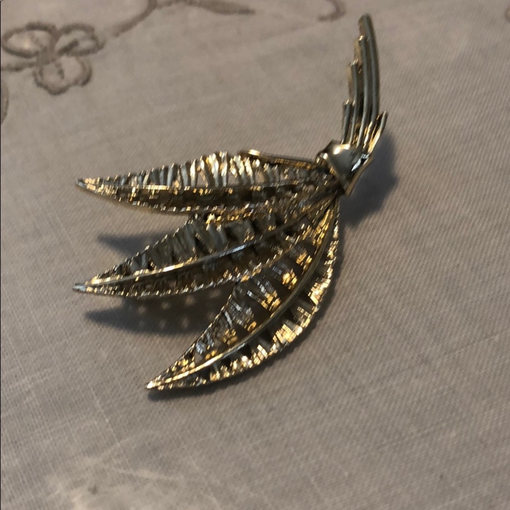Vintage brooch signed by Gerry’s